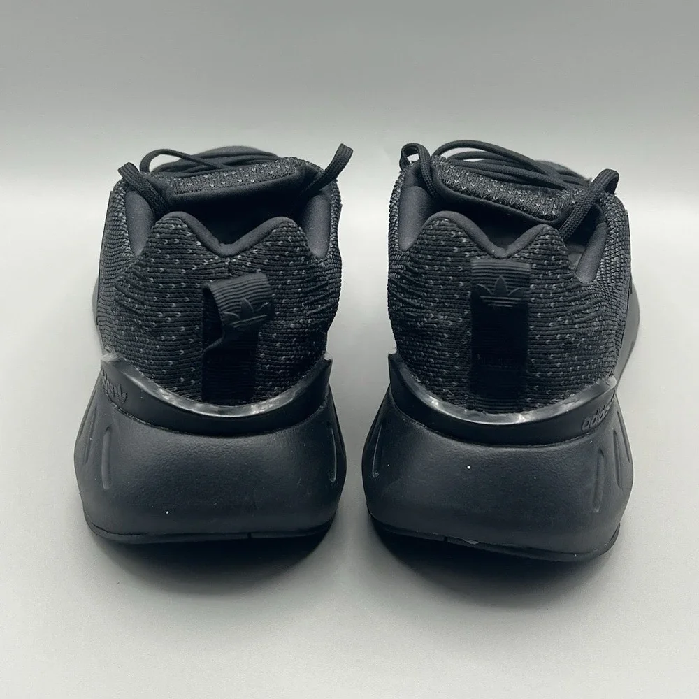 2022 Adidas Swift Run 22 Dark Grey Black Running Shoes - Men's Size‎ 12 USED